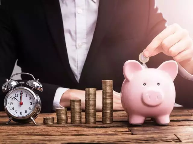 实盘股票配资平台 券商上半年末重仓股曝光 非银金融等行业受青睐